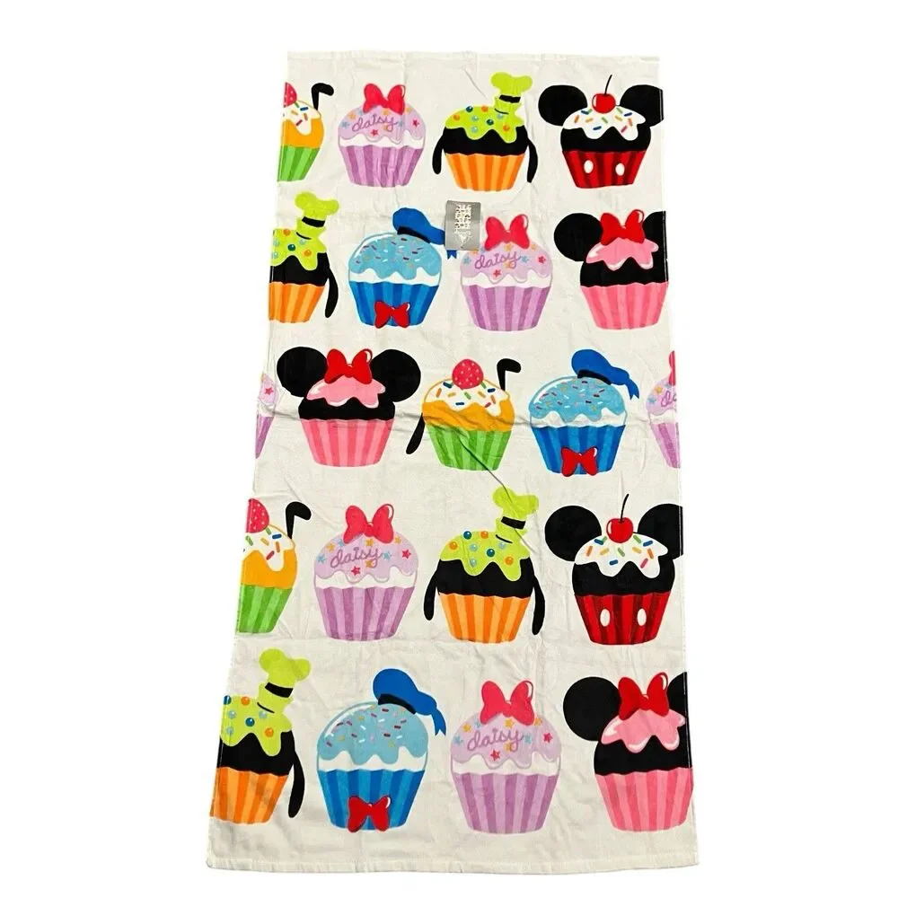 Disney Cupcake Beach Towel‎ 29x59 Minnie Daisy Mickey and Friends Beach Parks